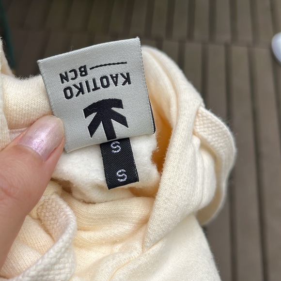 Cream Kaotiko Hoodie from Spain - Picture 4 of 4